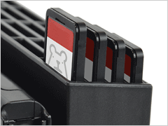 SWITCH{̂hbNɎ[ĂȂfUCI