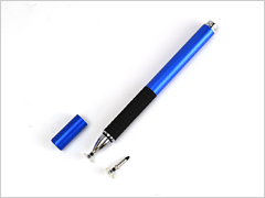 ペン先の保護キャップと予備が1本付いているので、長く使えて安心!